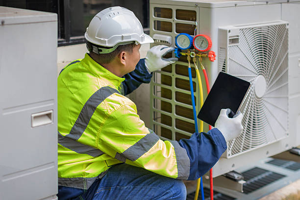 Professional Heat Pump Repair technician working in Springfield, NJ